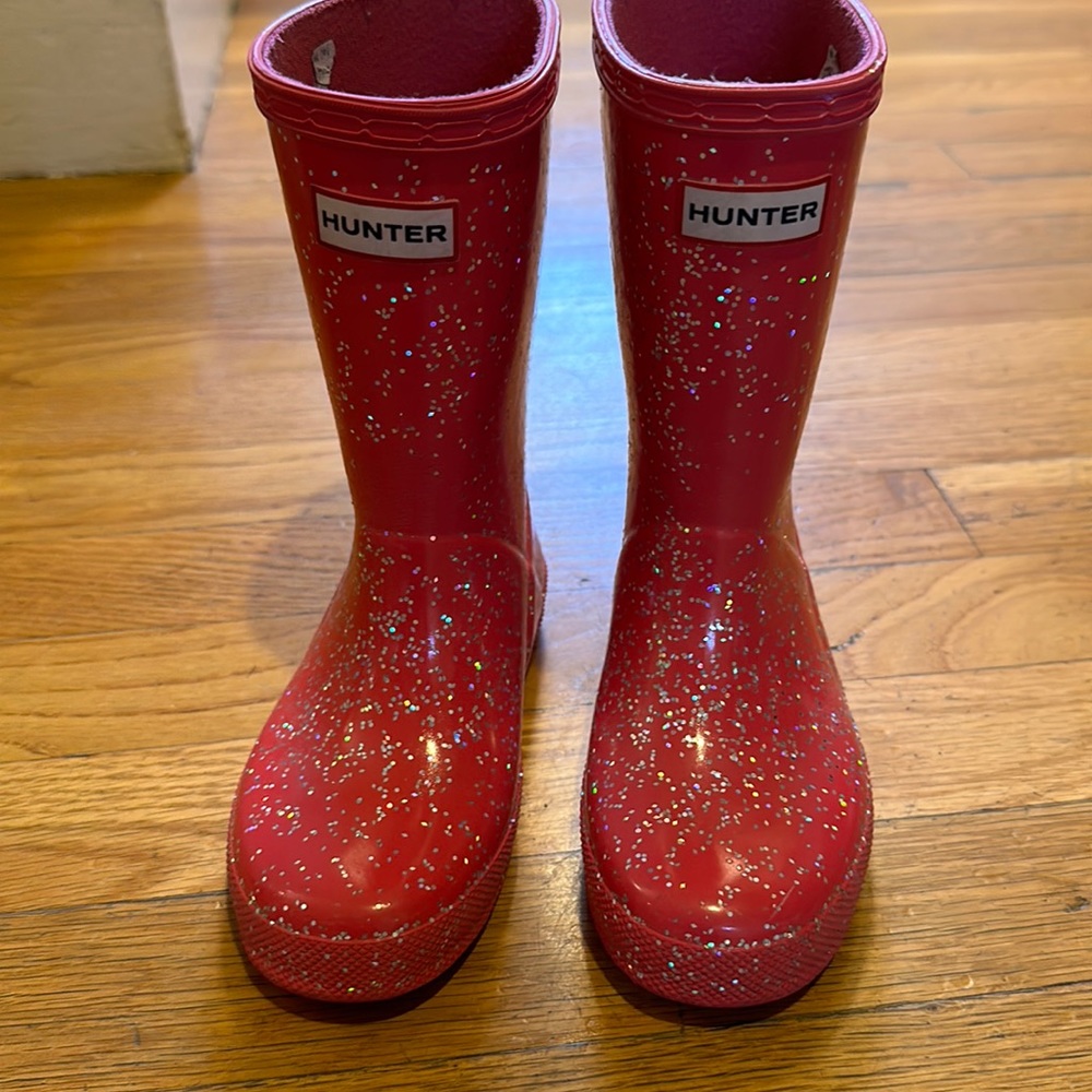 Toddler girls pink sparkly hunter rain boots, size US 10